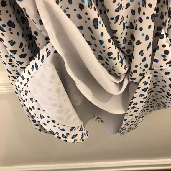 CAbi Camilla Leopard Print Shirt Dress blue medium - Picture 8 of 12